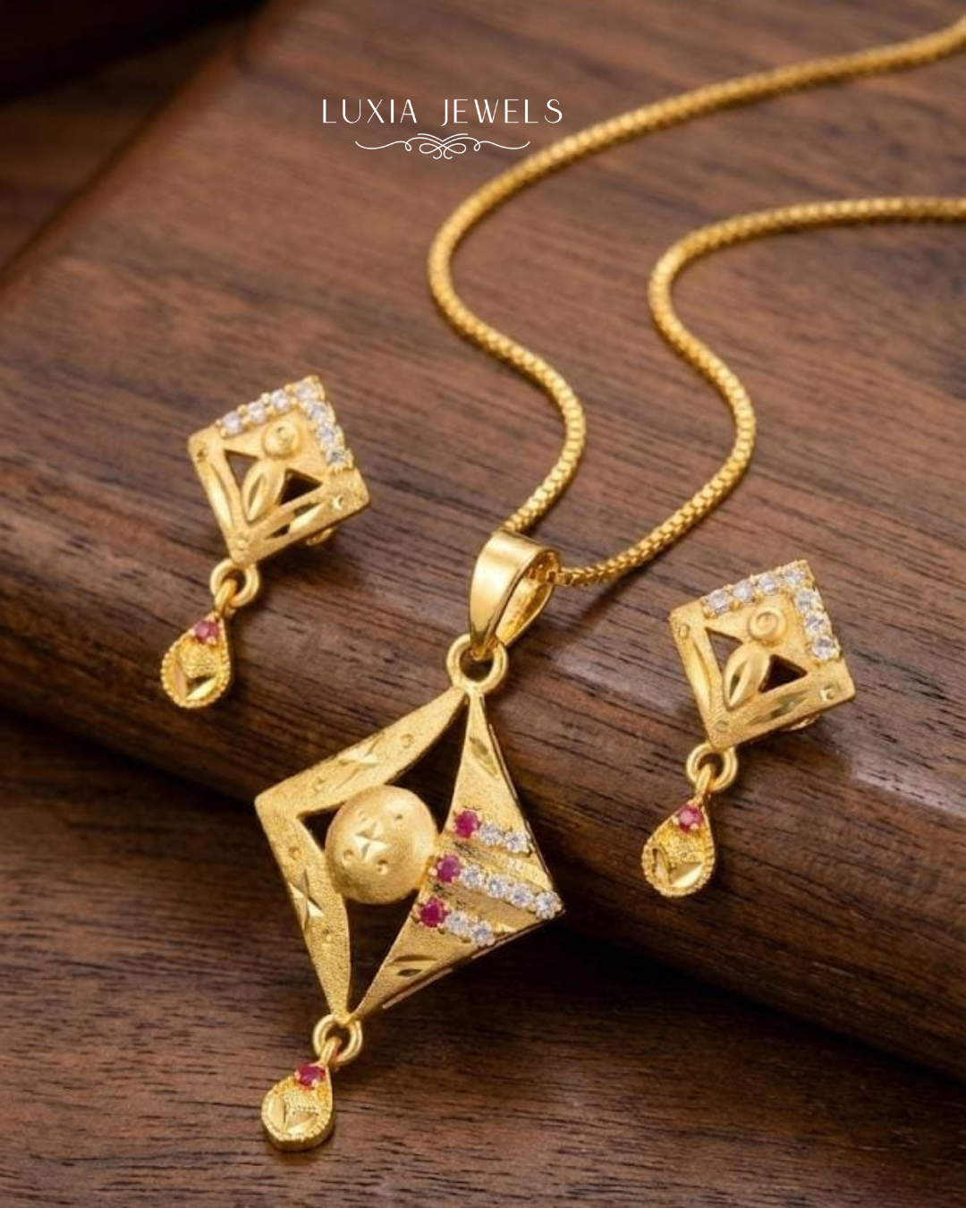 Designer Gold-Plated Floral &amp; Ruby Necklace Set